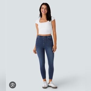 NWT Halara Flex™ High Waisted Pockets Rhinestone Denim 7/8 Casual Legging